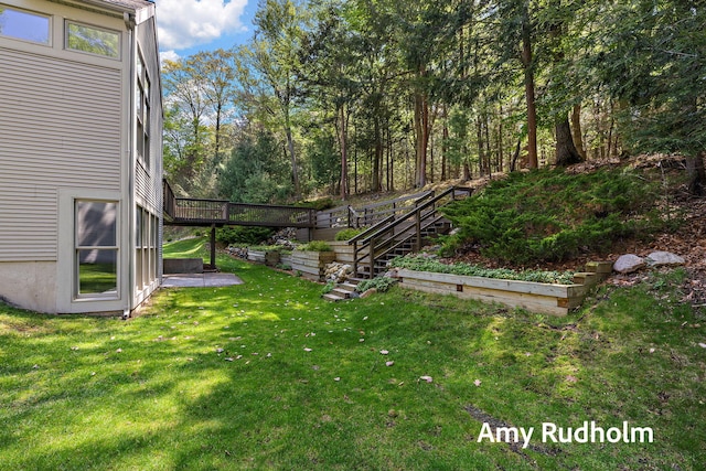 1995 W Glen Ct, Norton Shores, MI 49441 - view of green lawn featuring stairs