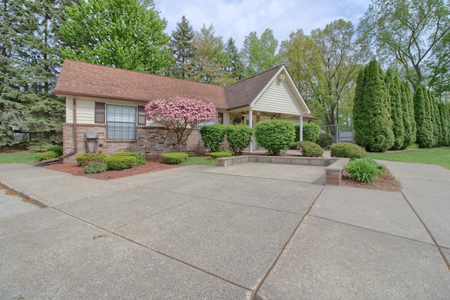 35844 Castlewood Ct, Westland, MI 48185