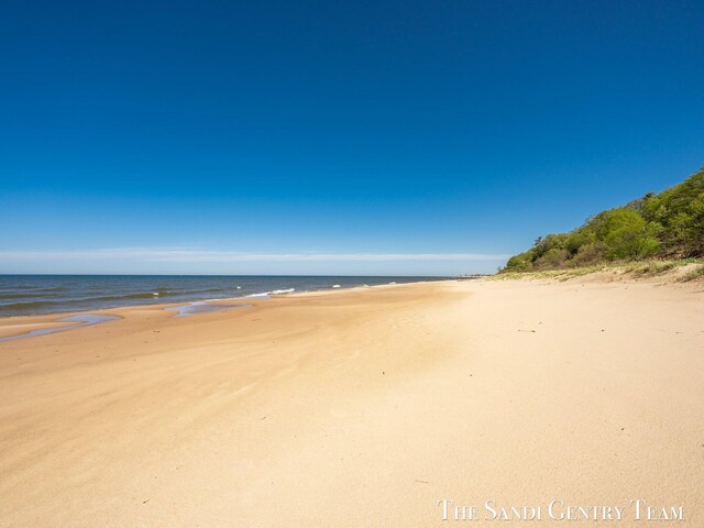 18111 Ridge Dr, Grand Haven, MI 49417 - photo 7