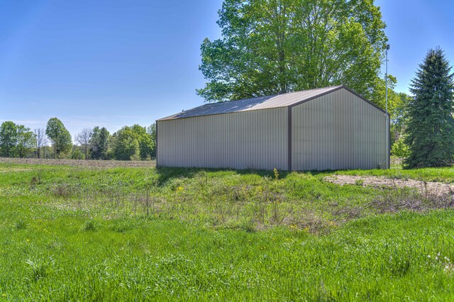 2951 N Meridian Rd, Hudson, MI 49247