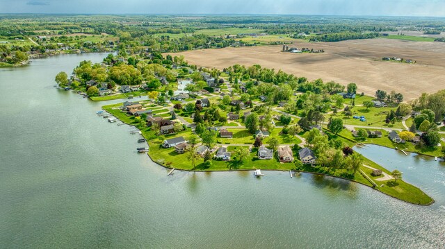 111 E Princess Dr, Brooklyn, MI 49230