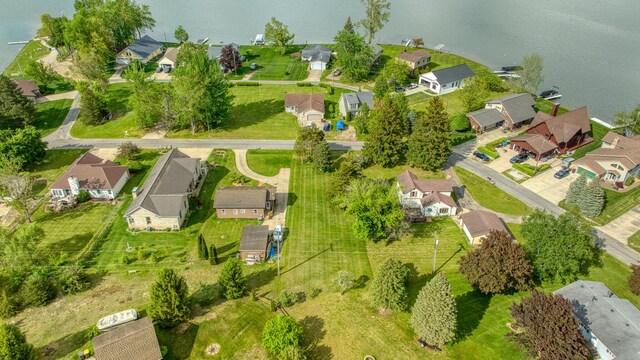 111 E Princess Dr, Brooklyn, MI 49230