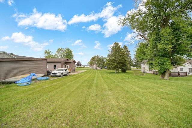 111 E Princess Dr, Brooklyn, MI 49230