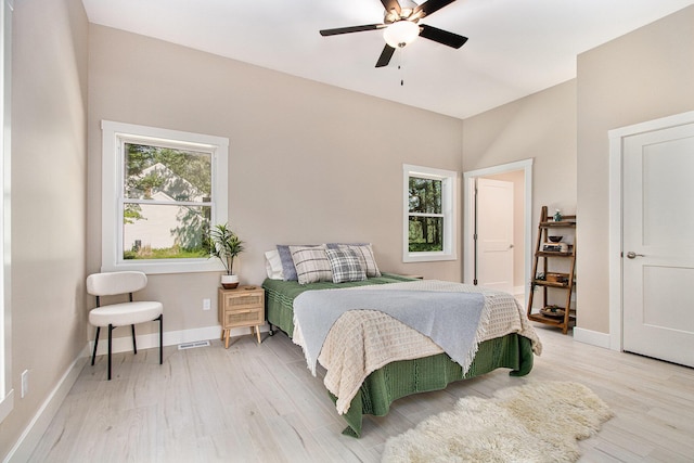 3401 Hicks Ave, Benton Harbor, MI 49022 - bedroom featuring wood finished floors, baseboards, and ceiling fan