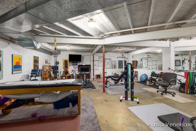 404 N Shore Dr, South Haven, MI 49090 - view of below grade area