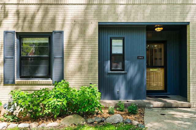 1711 Morton Ave, Ann Arbor, MI 48104 - property entrance with brick siding