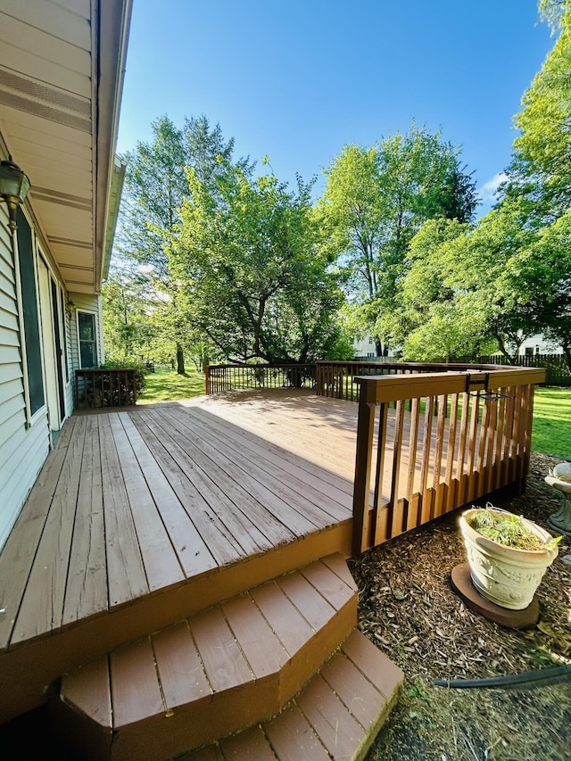 5335 Heathrow Ave, Kalamazoo, MI 49009 - view of wooden terrace
