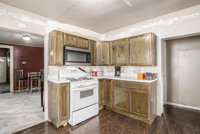 706 N Linn St, Bay City, MI 48706 - photo 11