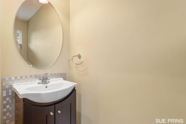 3107 Rain Tree Ct Unit 36, Hudsonville, MI 49426 - bathroom with vanity