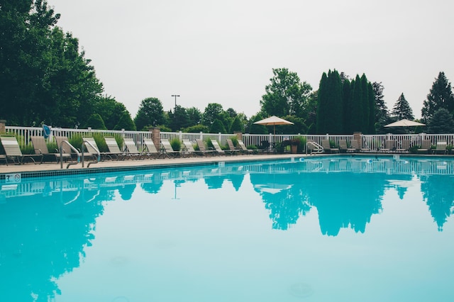 2583 Ravines Trail Dr SW, Byron Center, MI 49315 - view of community pool