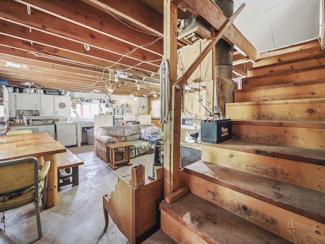 250 Warfield Rd, Wellston, MI 49689
