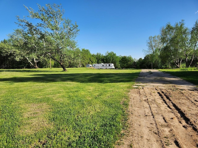 4945 Woods Rd, Sidney, MI 48885