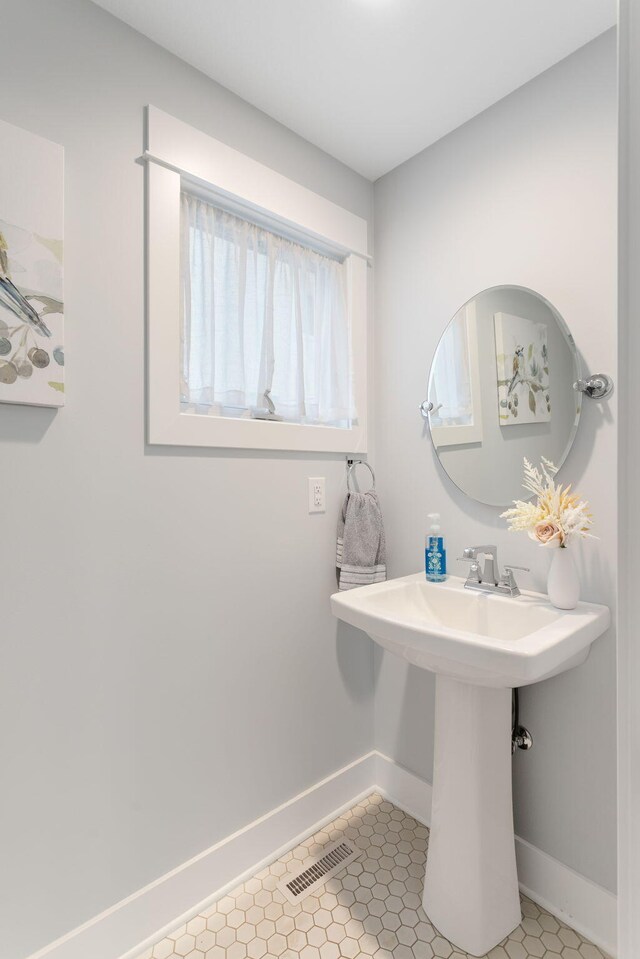 245 Cavelier Ave, Saint Joseph, MI 49085 - photo 15