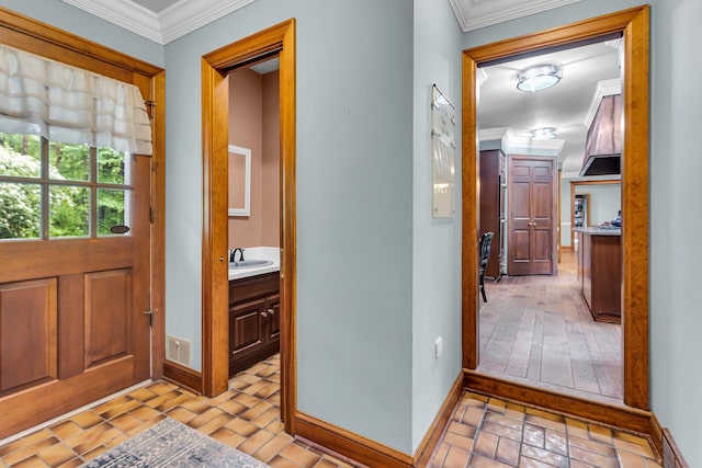 5340 Squires Manor Rd, Jackson, MI 49201 - entrance foyer with ornamental molding and baseboards