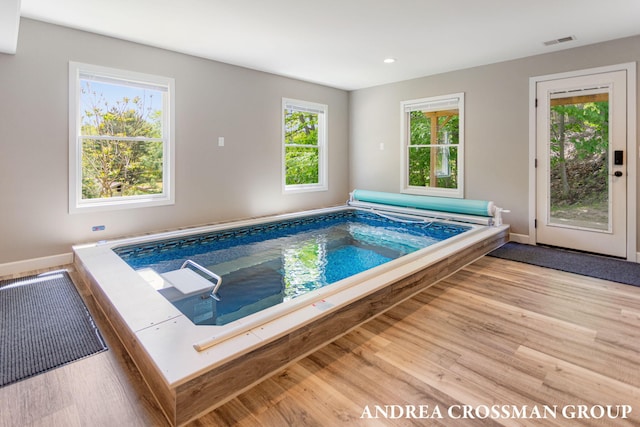 17946 Robbins Rd, Grand Haven, MI 49417 - view of swimming pool