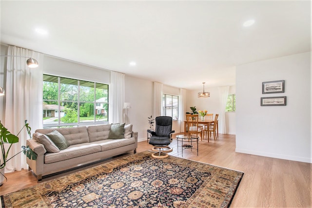 515 Springfield Cir, Niles, MI 49120 - living area featuring light wood-style floors, recessed lighting, and baseboards