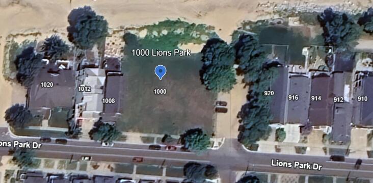 1000 Lions Park Dr, Saint Joseph, MI 49085 - photo 2