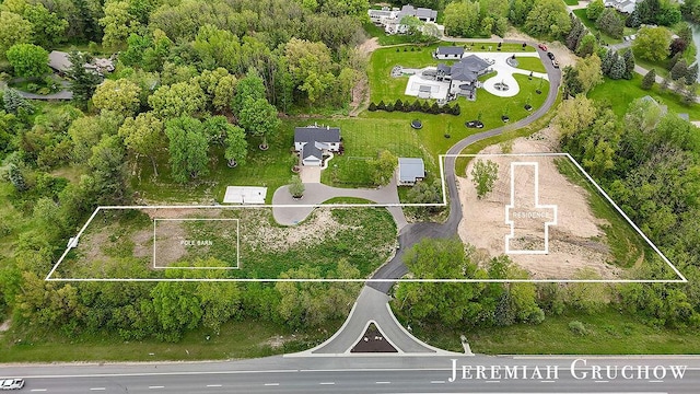 60 Ada Hills Dr NE, Ada, MI 49301