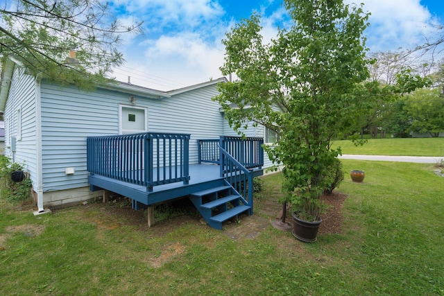 4121 Quebec St, Auburn Hills, MI 48326 - rear view of house featuring a yard and a deck