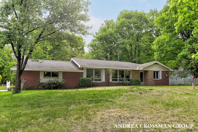 2095 Lakeshore Dr, Fennville, MI 49408 - photo 2