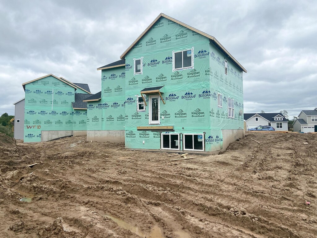 4485 Coneflower Ct SE, Grand Rapids, MI 49512 - view of rear view of property