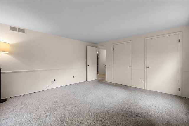 4948 Hardwoods Dr, West Bloomfield, MI 48323 - unfurnished bedroom featuring carpet floors