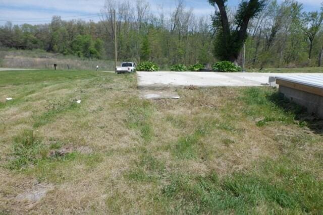 1041 Arney Rd, Sherwood, MI 49089