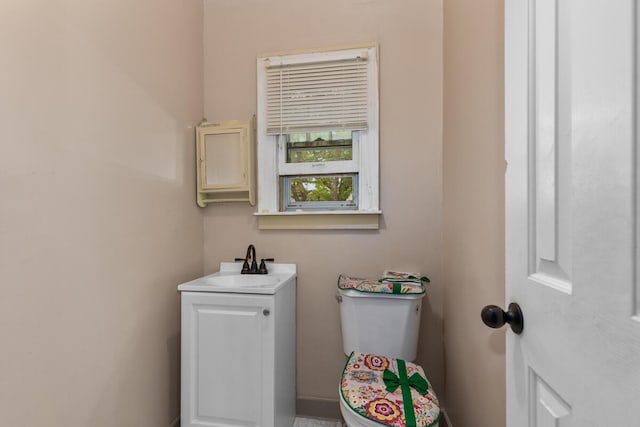 2113 Palace Ave SW, Grand Rapids, MI 49507 - bathroom with vanity and toilet