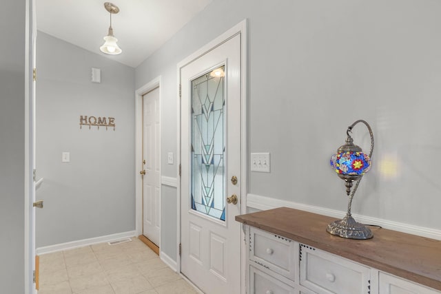 121 W Calgary Dr, Hastings, MI 49058 - entryway featuring baseboards