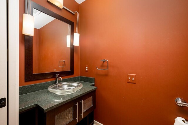 4936 Ravine Ct, Ann Arbor, MI 48105 - bathroom with vanity