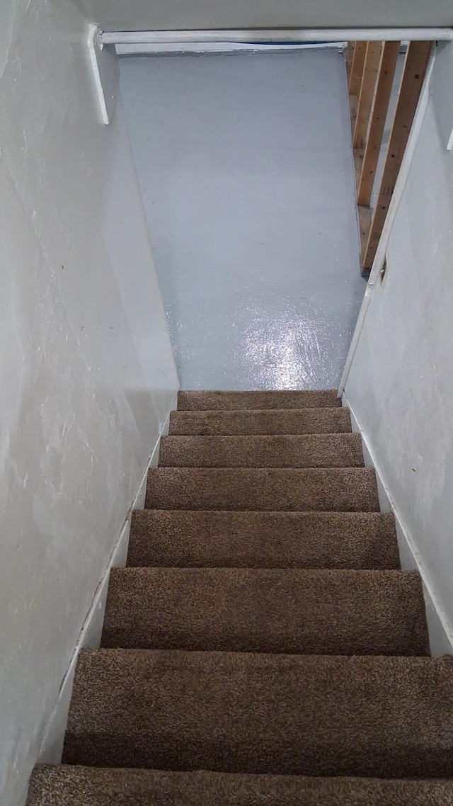 15852 Wabash St, Detroit, MI 48238 - stairway featuring concrete floors