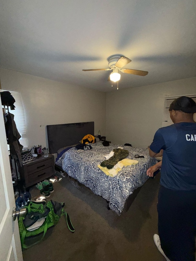 16510 Oakfield Ave, Detroit, MI 48235 - bedroom with a ceiling fan