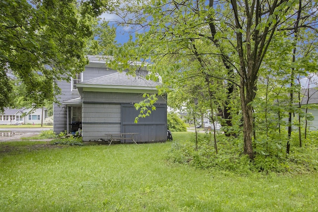 244 W Franklin St, Otsego, MI 49078 - view of green lawn