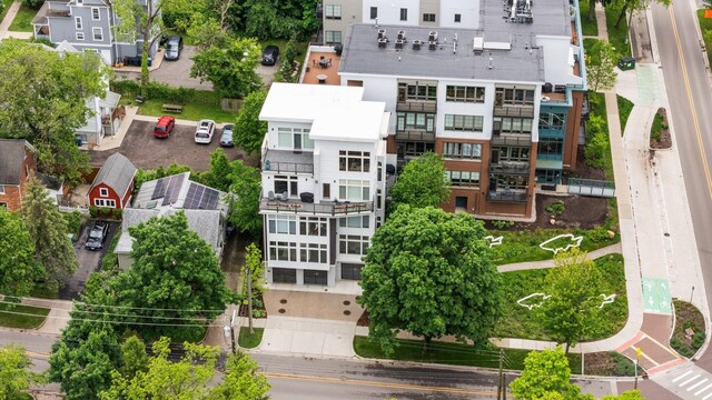 211 W Kingsley St, Ann Arbor, MI 48103 - drone / aerial view