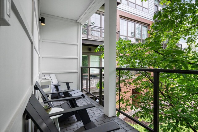 211 W Kingsley St, Ann Arbor, MI 48103 - view of balcony