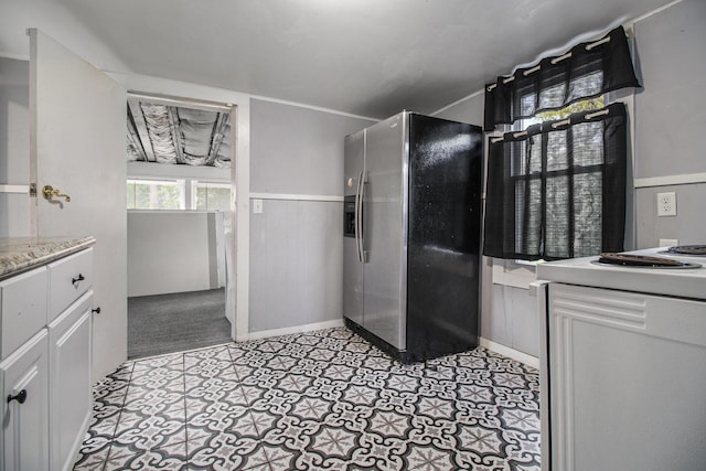 527 Jackson St W, Battle Creek, MI 49037 - bathroom featuring vanity and tile patterned floors