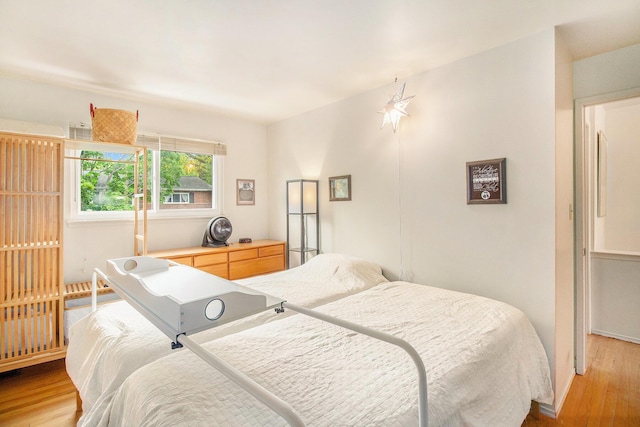 3146 Wolverine Dr, Ann Arbor, MI 48108 - bedroom featuring light wood-style floors