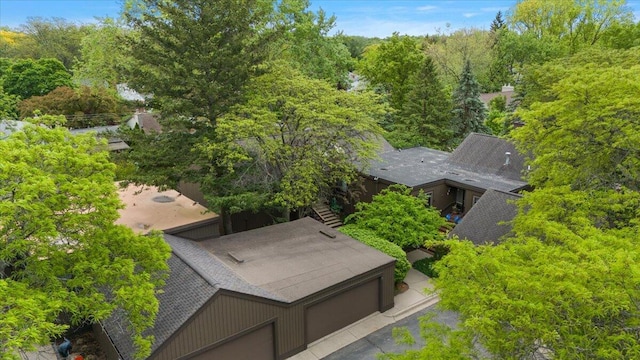 2 Eastbury Ct, Ann Arbor, MI 48105 - view from above of property