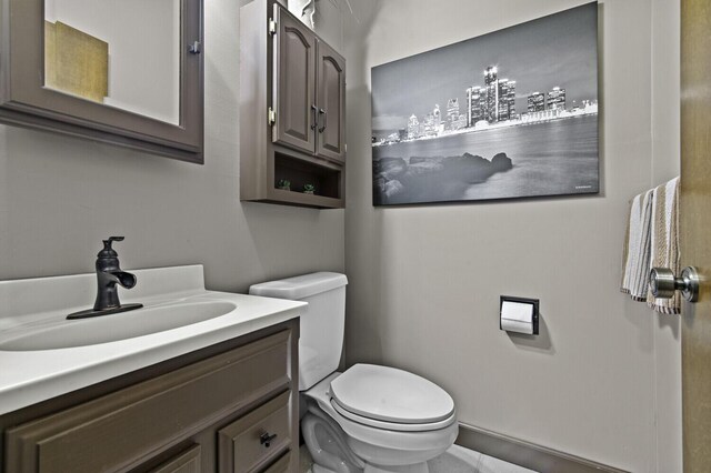 14436 Fairway St, Livonia, MI 48154 - bathroom with toilet and vanity