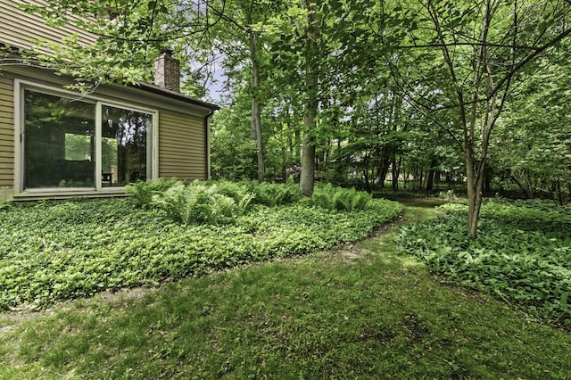 14436 Fairway St, Livonia, MI 48154 - view of yard