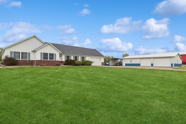 3025 Shawnee Rd, Bridgman, MI 49106 - ranch-style home featuring a front lawn and brick siding