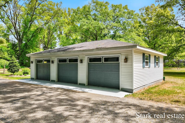 300 N 2nd Ave, Fruitport, MI 49415 - view of detached garage