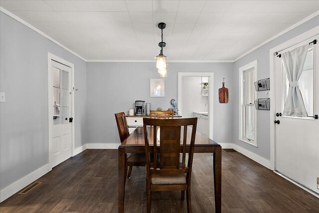 371 Park St, Coloma, MI 49038