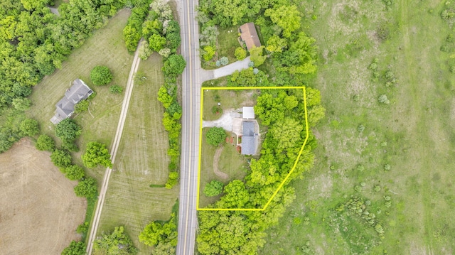 9410 US Highway 12, Brooklyn, MI 49230 - aerial overview of property's location featuring property boundaries highlighted