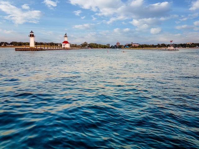903 Lake Blvd, Saint Joseph, MI 49085 - water view