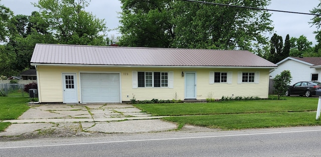 179 W State St, Coldwater, MI 49036 - photo 1