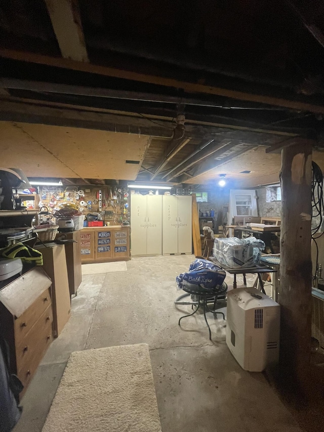 7100 Wing Lake Rd, Bloomfield Hills, MI 48301 - view of unfinished below grade area