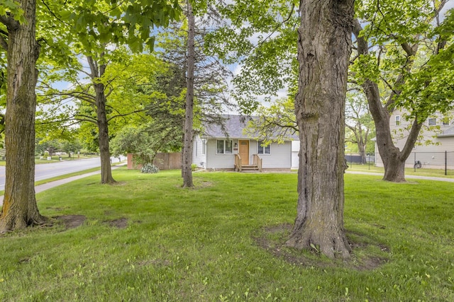 105 Renker Rd, Lansing, MI 48917 - view of front of home