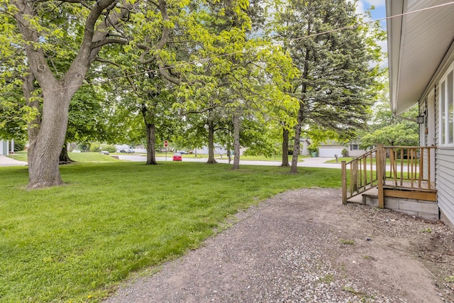 105 Renker Rd, Lansing, MI 48917 - view of grassy yard