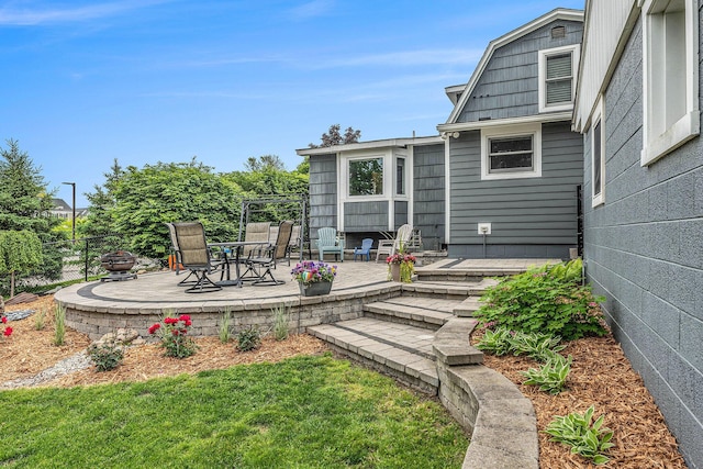 403 N Helen Ave, Rochester, MI 48307 - view of yard with a patio